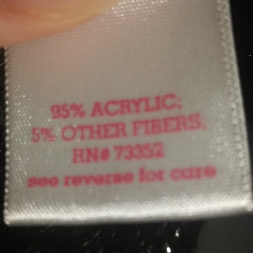 So her 17 long sleeve sweater size 16 - Picture 3 of 3